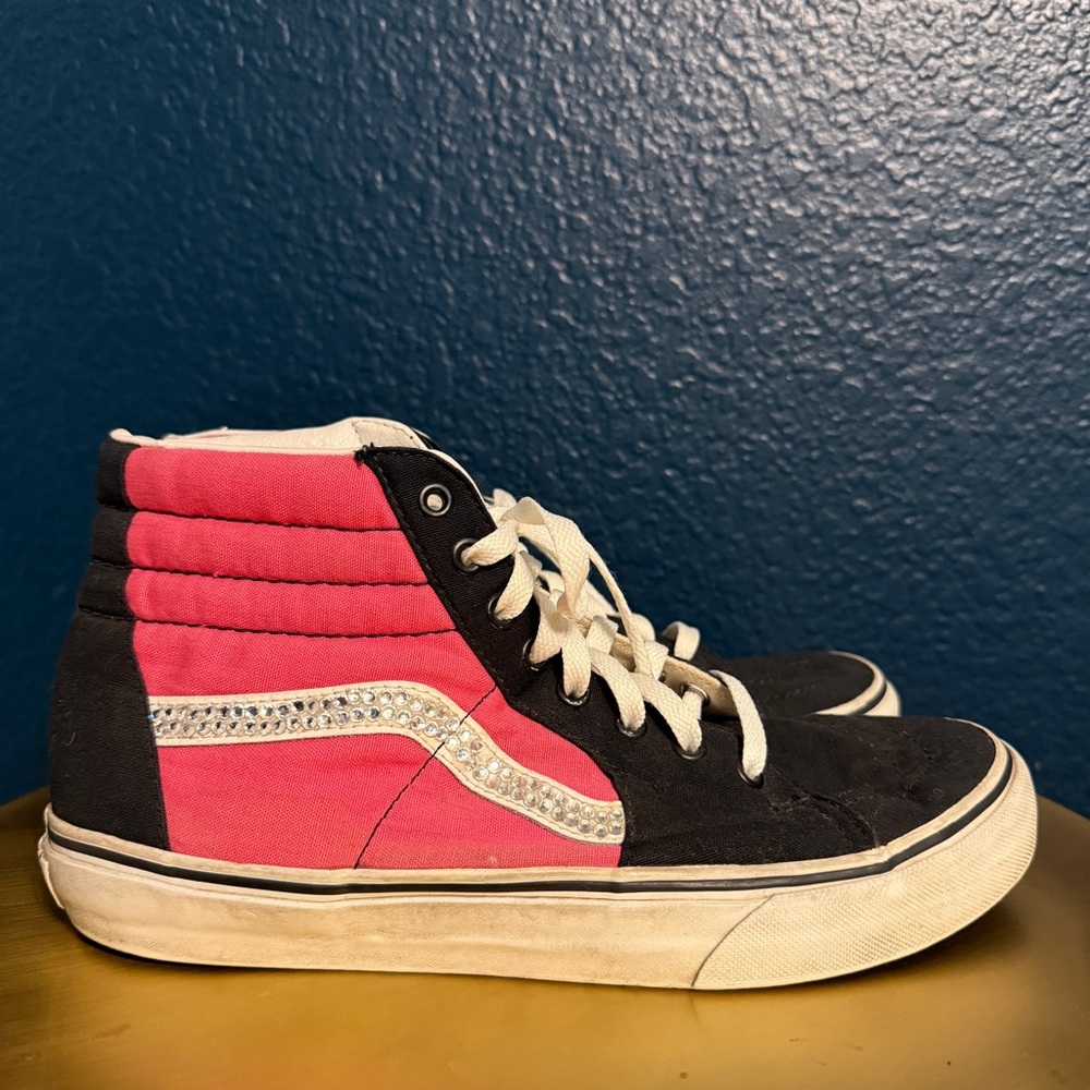 Vans High-Tops in Pink and Black with Swarovski Crystals